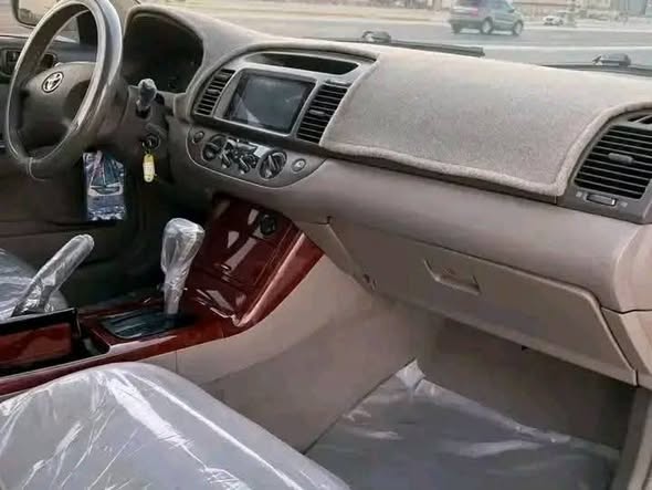 تويوتا كامري 2005 - صورة 3