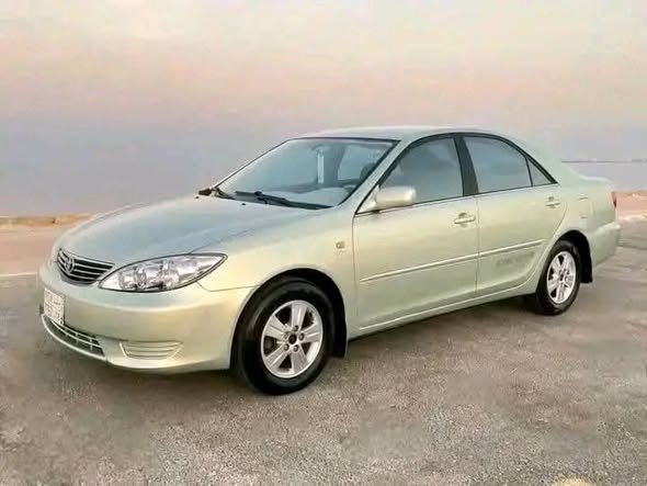 تويوتا كامري 2005 - صورة 4