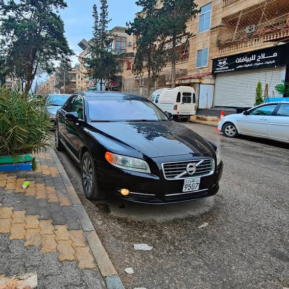 فولفو S80 2012 - صورة 1