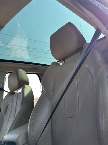 رانج روفر إيفوك R-Dynamic 2015 - صورة 2