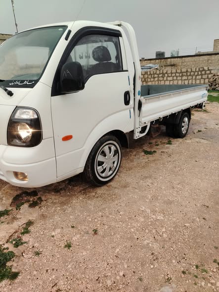 كيا بونجو 2011 - صورة 2