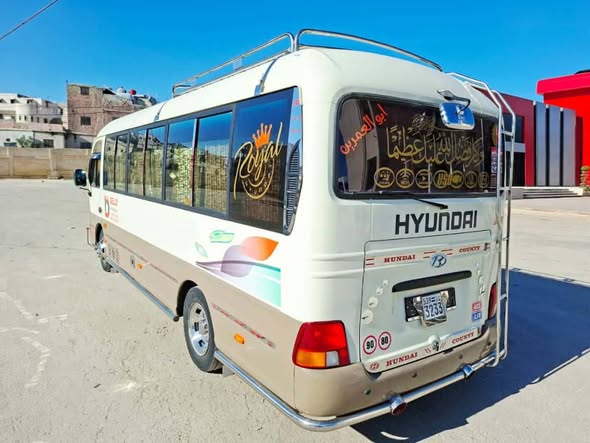 هيونداي كونتي 2012 - صورة 2