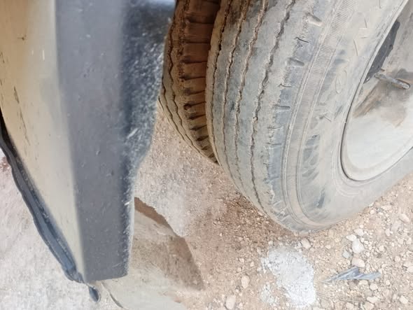 Yuejin لوجين 2005 - صورة 5