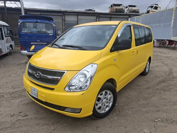 Hyundai H1 2014 - صورة 2