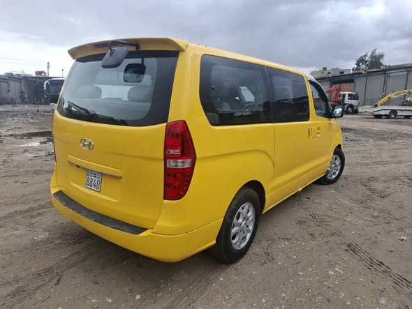 Hyundai H1 2014 - صورة 3