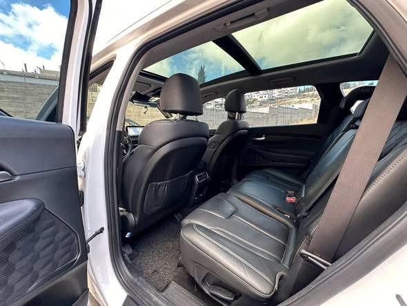 هونداي سنتافيه 2022 - صورة 4