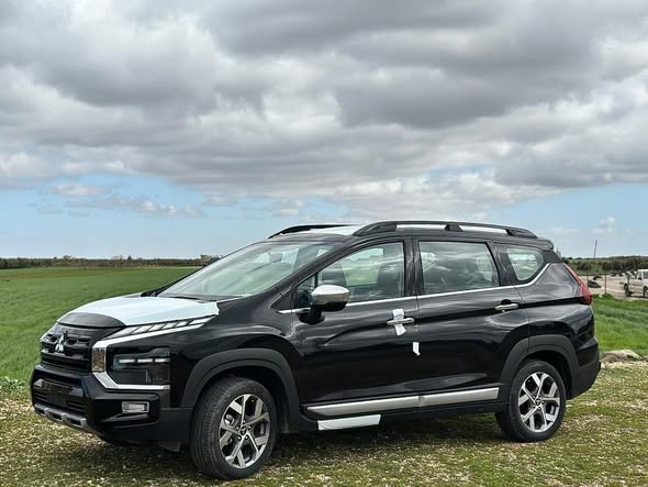 ميتسوبيشي اكسباندركروس 2025 - صورة 5