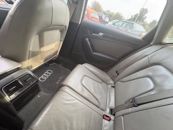 اودي A 4 2009 - صورة 4