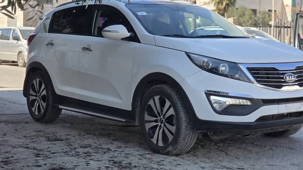كيا سبورتاج 2011 - صورة 3
