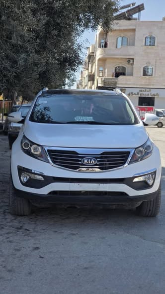 كيا سبورتاج 2011 - صورة 4