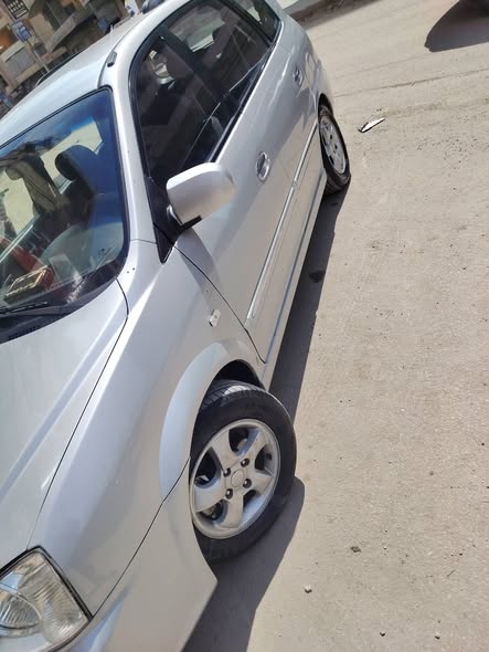 كيا كارينز 2006 - صورة 4