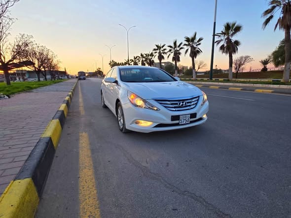 هيونداي سوناتا 2010 - صورة 2