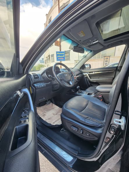 كيا سورينتو 2013 - صورة 3