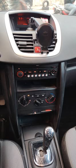 بيجو ٢٠٧ 2010 - صورة 3