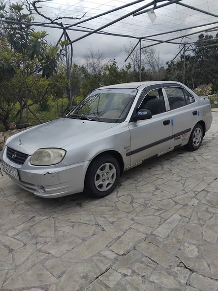 هيونداي فيرنا 2006 - صورة 4