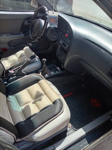 هيونداي إلنترا 2006 - صورة 2