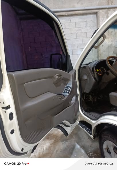 Hyundai بورتر 2015 - صورة 4