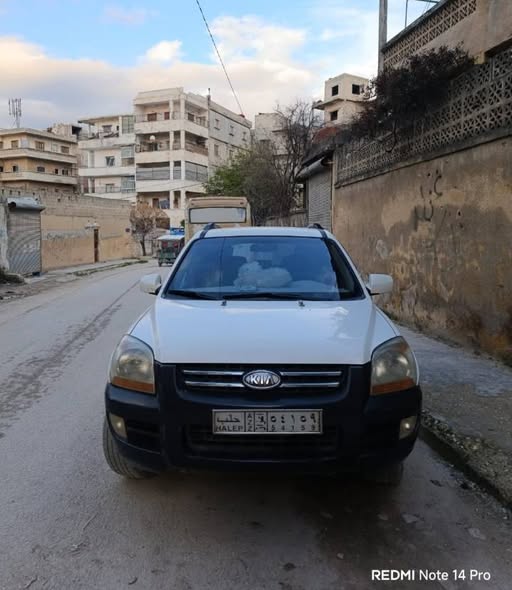 كيا سبورتاج 2005 - صورة 2