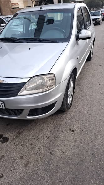 داسيا لوكان 2010 - صورة 3