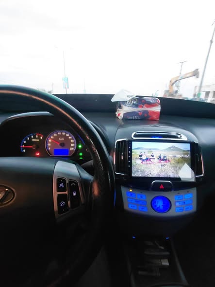 هيونداي أفانتي 2007 - صورة 2