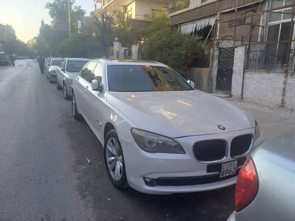 BMW 730 Li 2012 - صورة 1