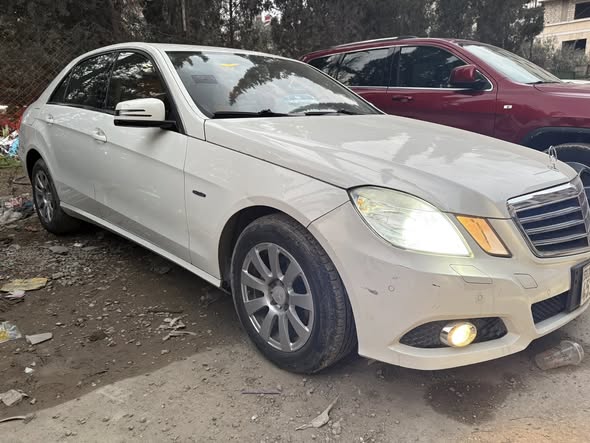 مرسيدس E200 2010 - صورة 2