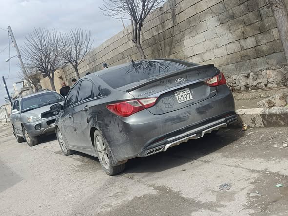 Hyundai سونات 2011 - صورة 1