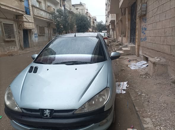 بيجو ٢٠٦ 2004 - صورة 4