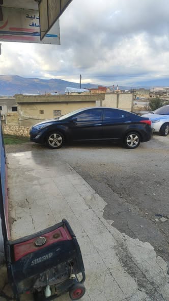 هيونداي الينترا 2012 - صورة 3