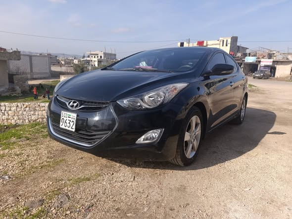 هيونداي الينترا 2012 - صورة 4
