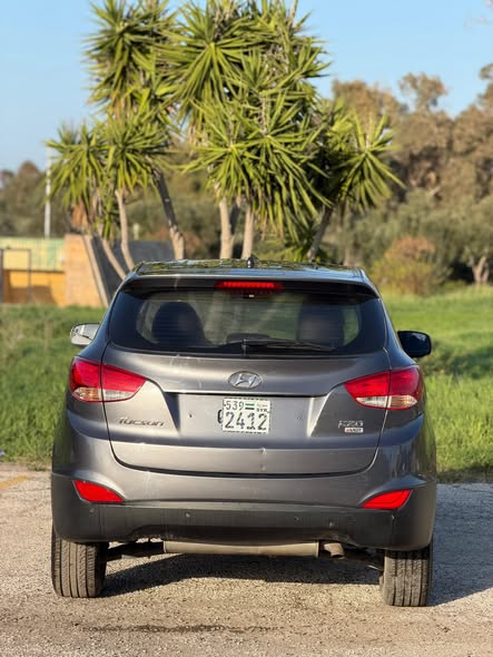 Hyundai Tucson 2012 - صورة 5