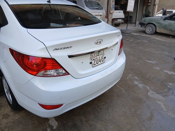 هيونداي اكسنت 2012 - صورة 4