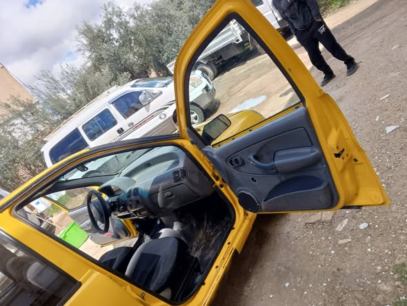 تاتا Saba 2002 - صورة 5