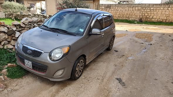 كيا بيكانتو 2011 - صورة 2