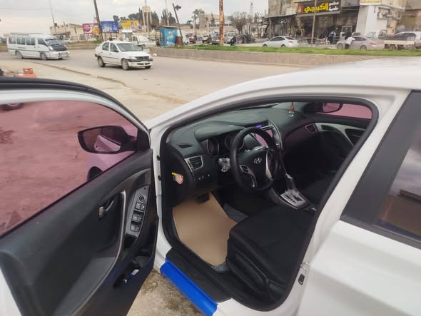 هيونداي النترا 2012 - صورة 2