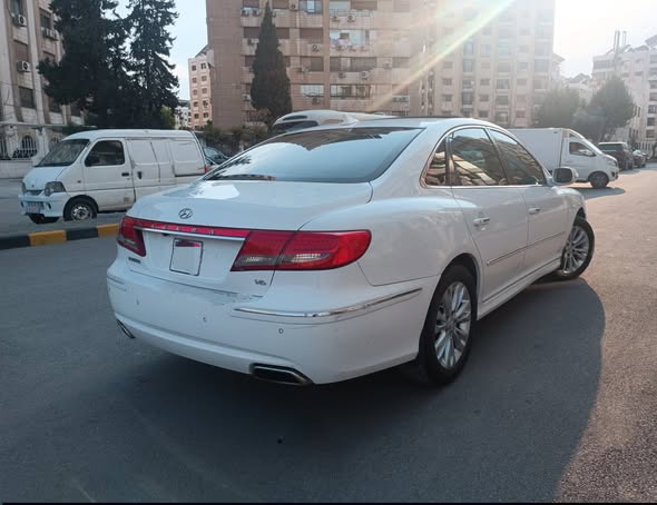 هونداي ازيرا 2011 - صورة 5