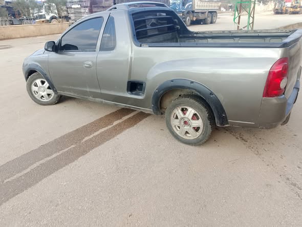 شيفروليه مونزا 2006 - صورة 1