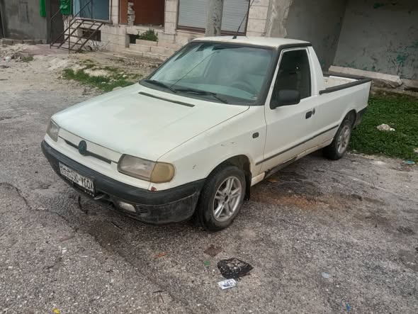 سكودا فورن 1998 - صورة 2