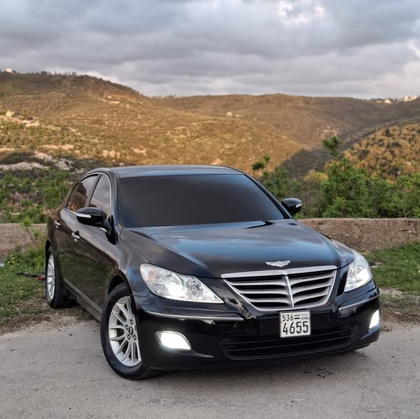 هيونداي جينيسس 2011 - صورة 1