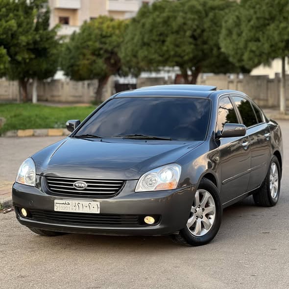 هيونداي جينيسس 2011 - صورة 2