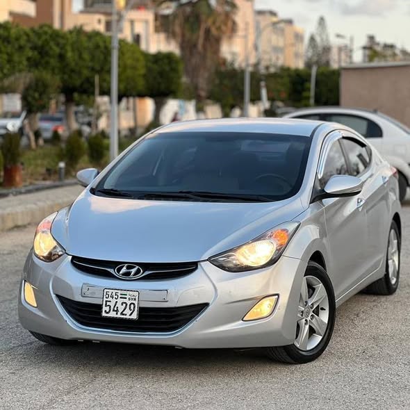 هيونداي جينيسس 2011 - صورة 4