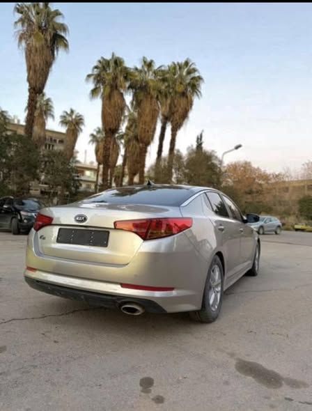 كيا اوبتيما 2012 - صورة 2