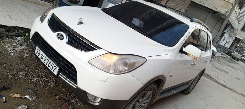 Hyundai كروز 2011