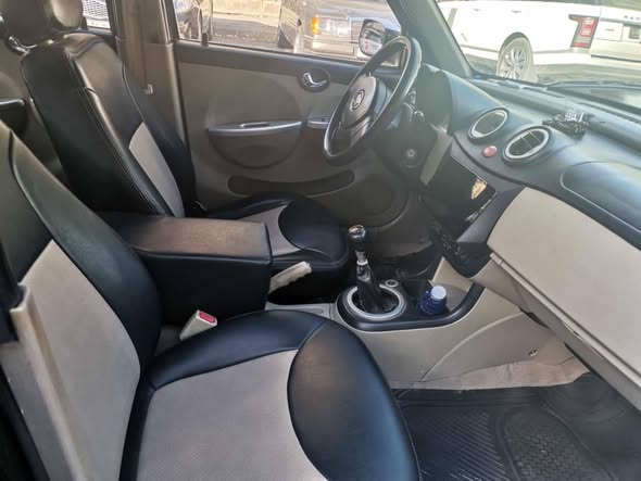 ليفان 320 2009 - صورة 3