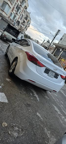 هيوندائي افانتي 2012 - صورة 5