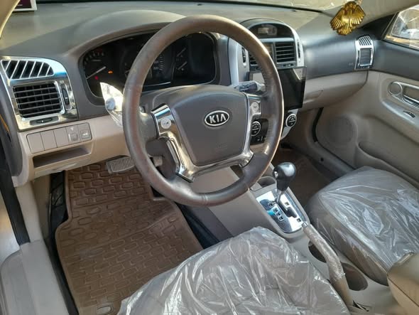 كيا سيراتو 2008 - صورة 3