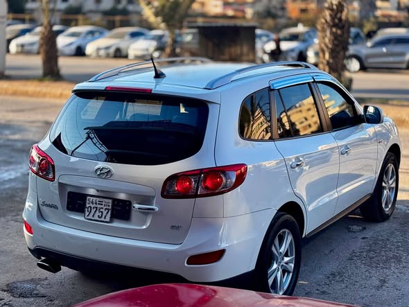 هيونداي سانتا في 2010 - صورة 1