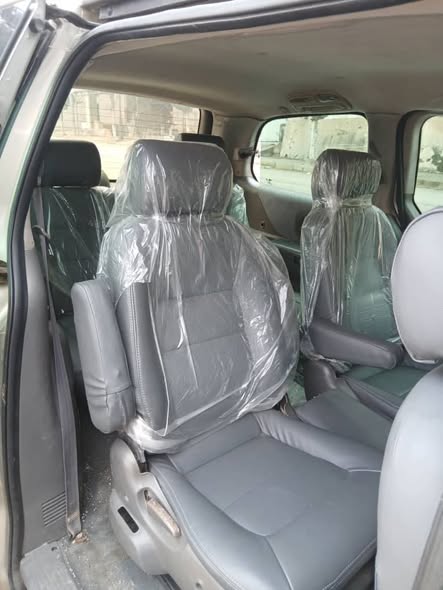 كيا كرنفال 2002 - صورة 5