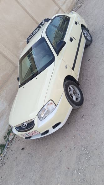 هيونداي فيرنا 2011 - صورة 1