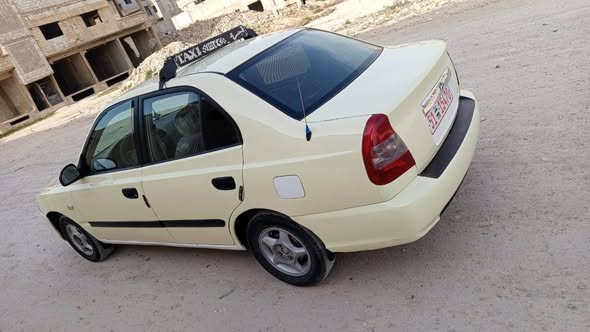 هيونداي فيرنا 2011 - صورة 2